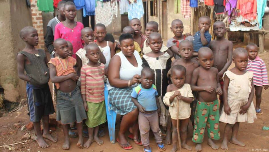 Conheça a mulher mais fértil do mundo: Mariam Nabatanzi tem 44 filhos aos 43 anos