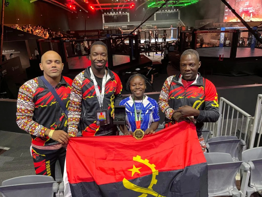 Stelvia Muhanha conquista medalha de ouro para Angola no campeonato mundial juvenil de MMA 2025