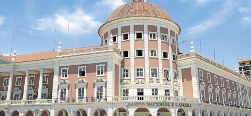 BNA aumenta limite diário de levantamentos para 180 mil Kwanzas