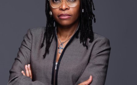 Activista Cultural angolana nega  Celebração de São Valentim: “Os angolanos podem comemorar o dia 14 dos namorados?”