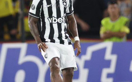 Bastos é destaque defensivo no empate do Botafogo na Libertadores