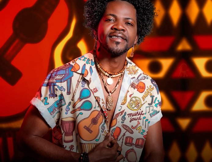 Klaudio Hoshai comemora 39 anos junto das suas conquistas 