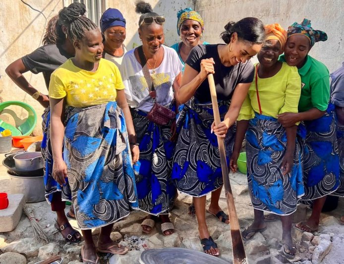 Micaela Reis conquista família em Benguela com desafio culinário