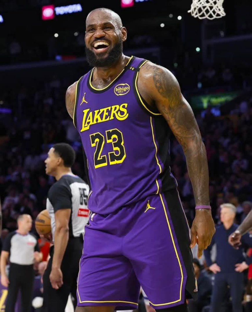 LeBron James ultrapassa Kareem e redefine a história da NBA